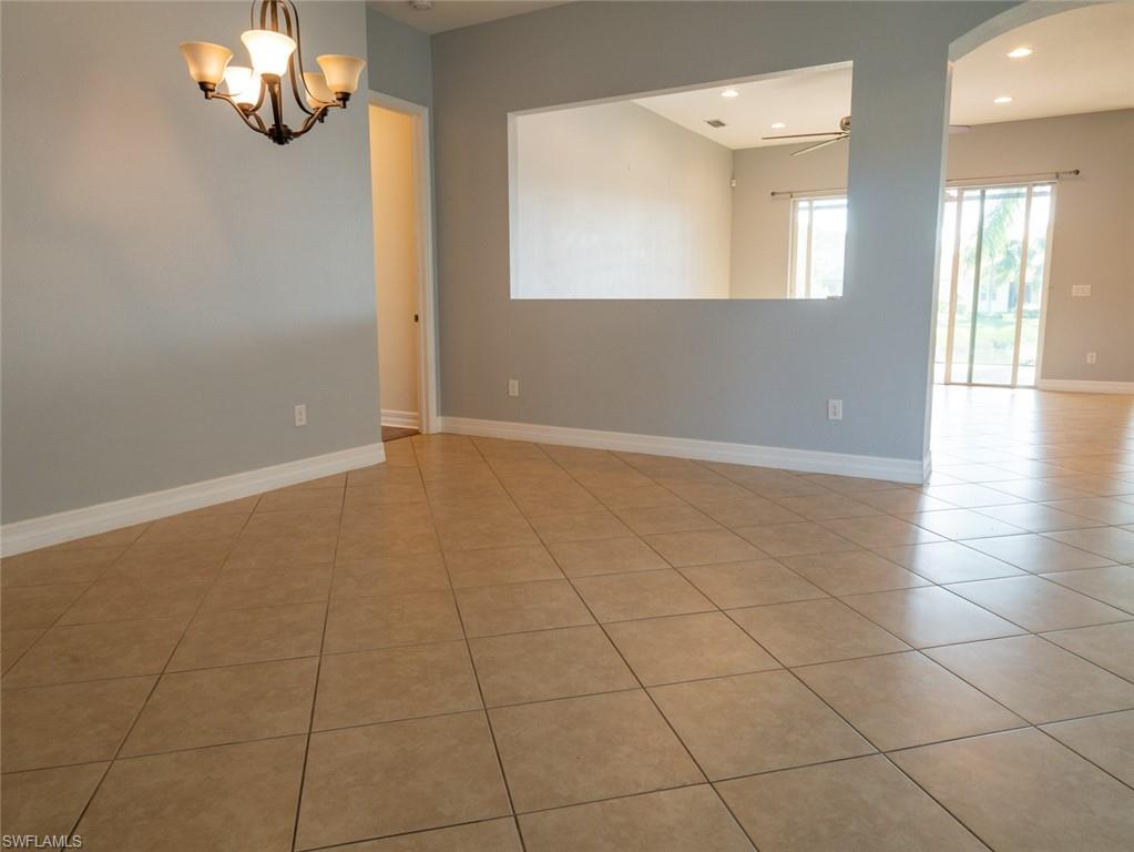 BOTANICA LAKES - Residential Lease