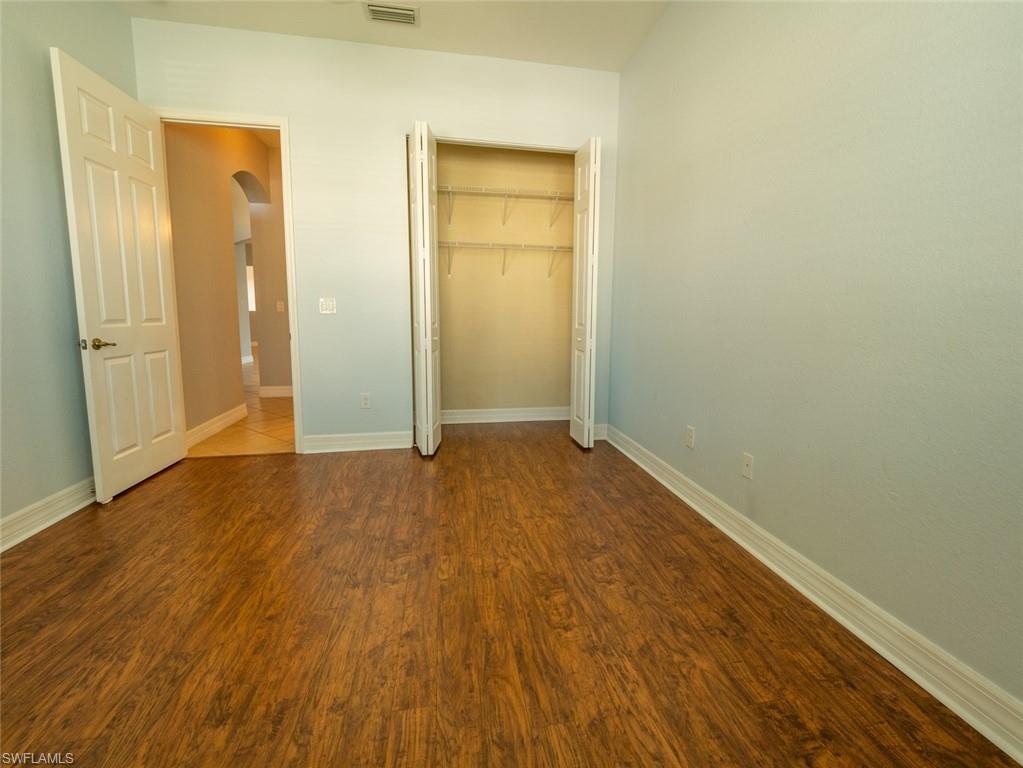 BOTANICA LAKES - Residential Lease