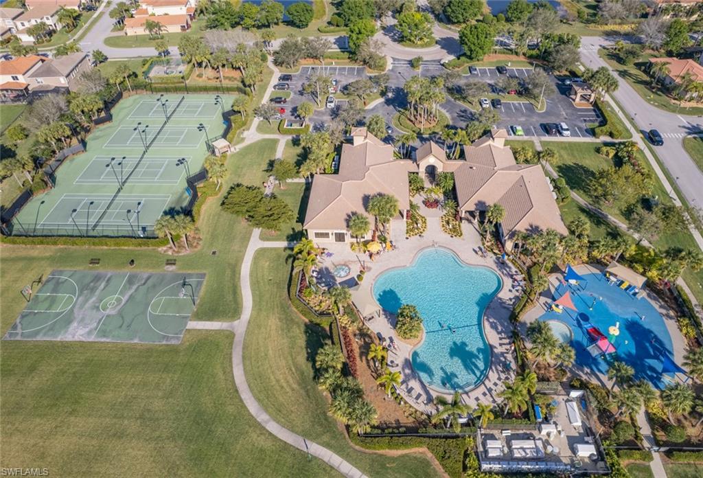 BOTANICA LAKES - Residential Lease