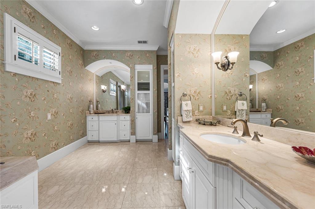 OLDE NAPLES - Residential