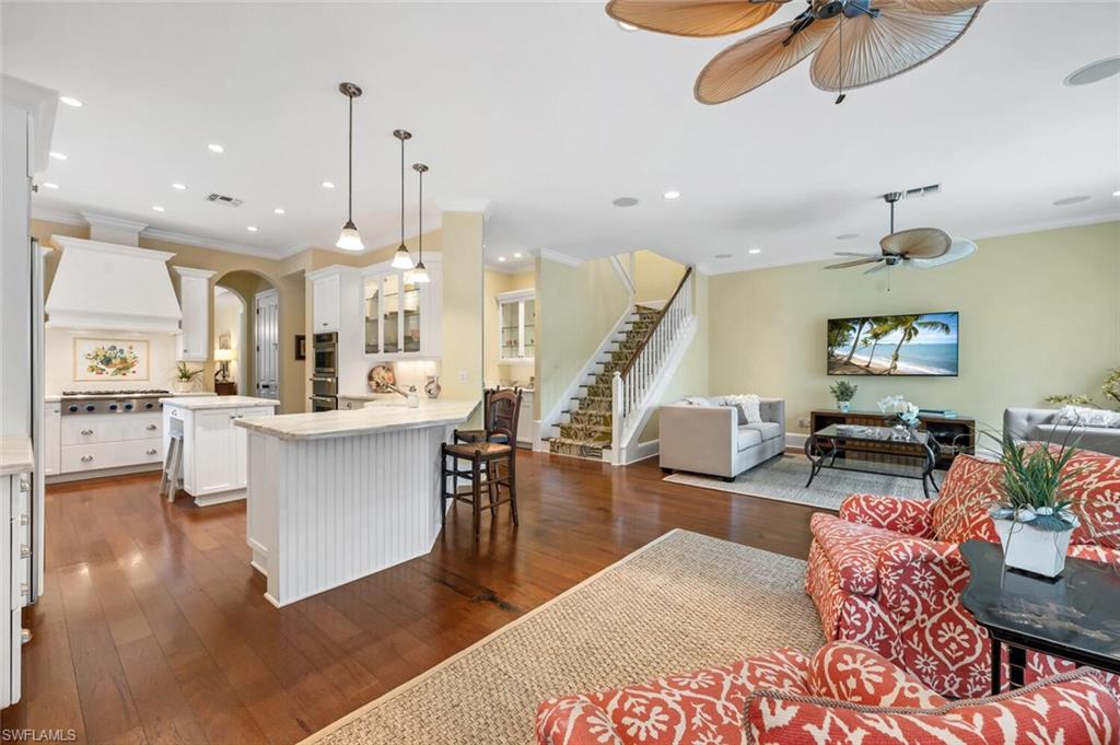 OLDE NAPLES - Residential