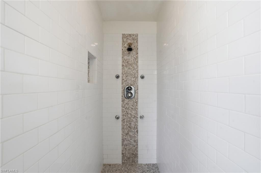 RIVERVUE PARK - Residential