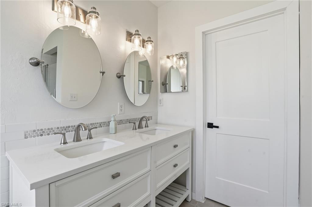 RIVERVUE PARK - Residential