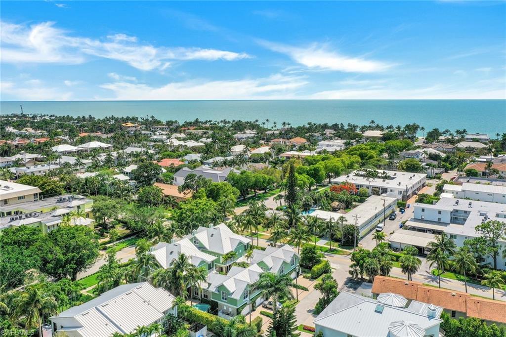 RESIDENCES OF OLD NAPLES - Residential