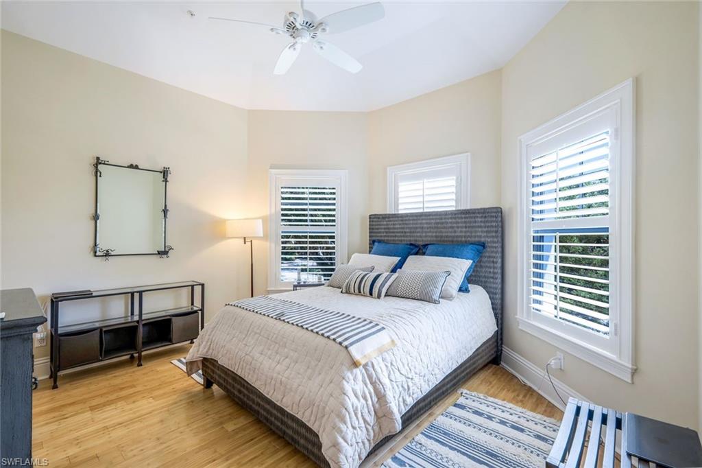 RESIDENCES OF OLD NAPLES - Residential