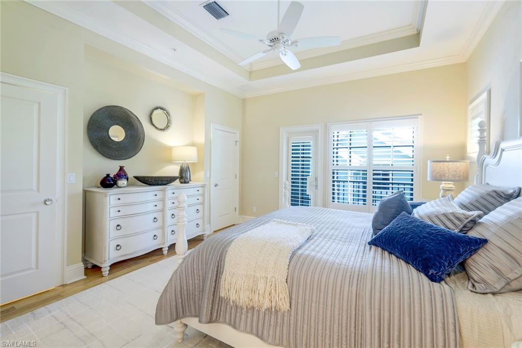 RESIDENCES OF OLD NAPLES - Residential