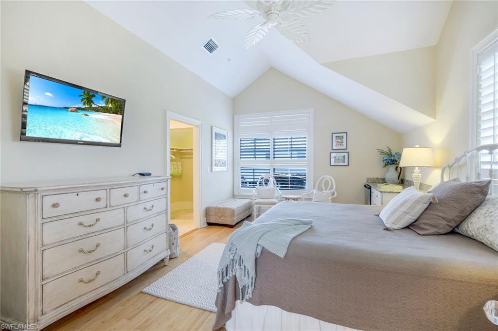 RESIDENCES OF OLD NAPLES - Residential