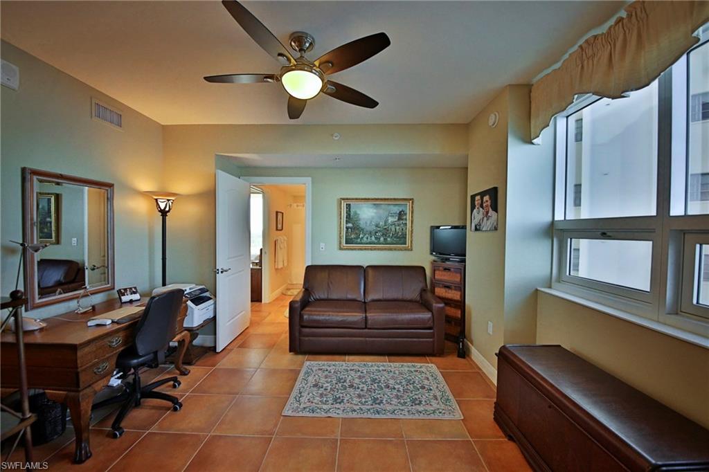 HIGH POINT PLACE - Residential