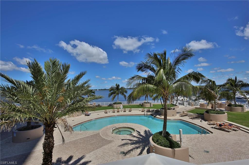 HIGH POINT PLACE - Residential