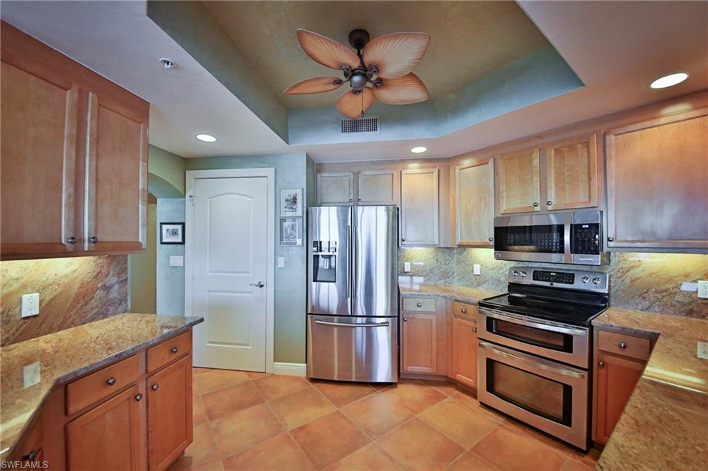 HIGH POINT PLACE - Residential