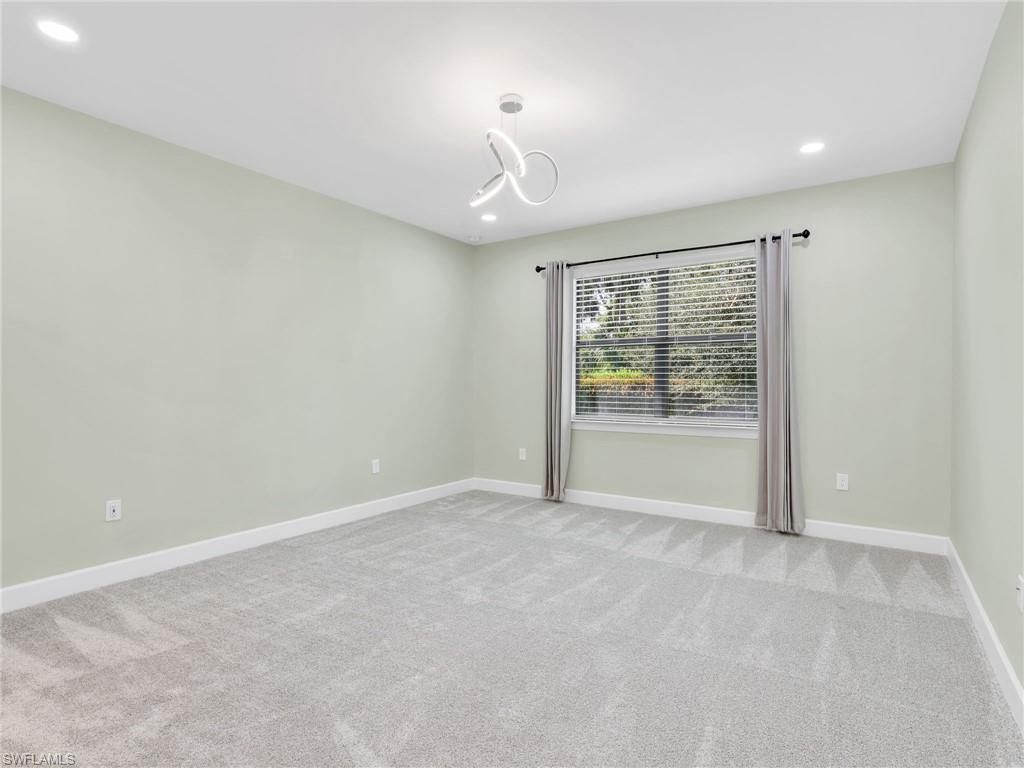 VENTANA POINTE - Residential