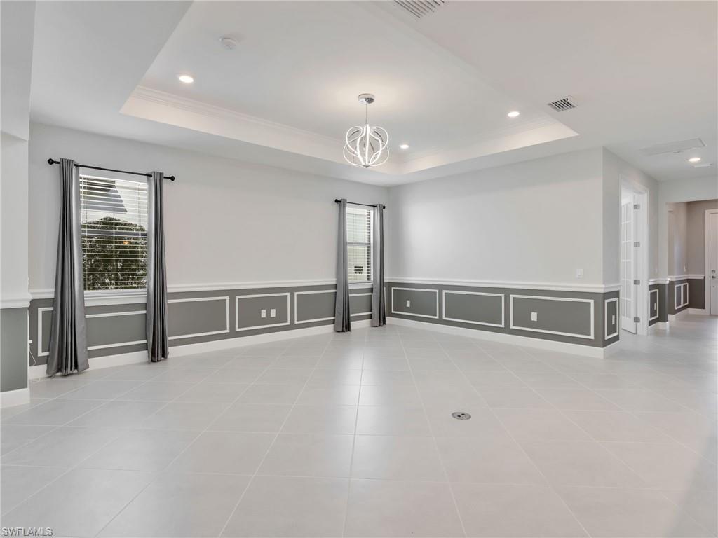 VENTANA POINTE - Residential