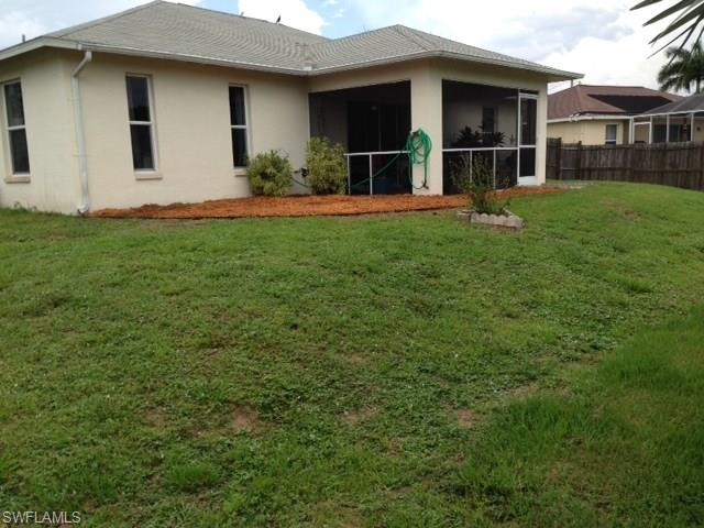 MIRROR LAKES - Residential