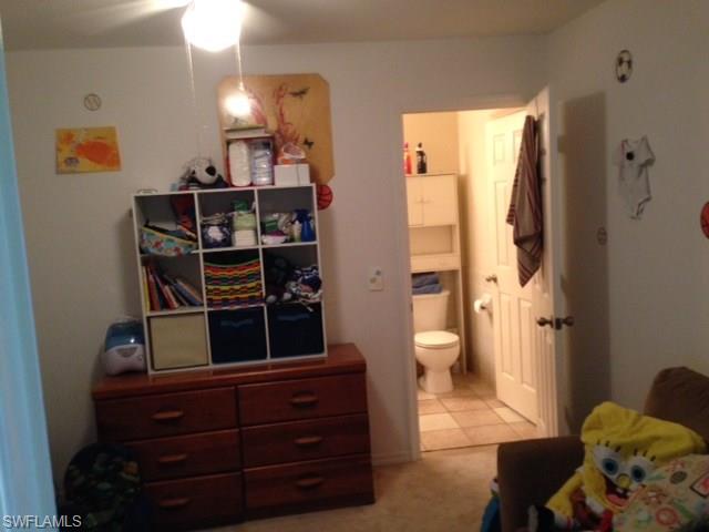 MIRROR LAKES - Residential