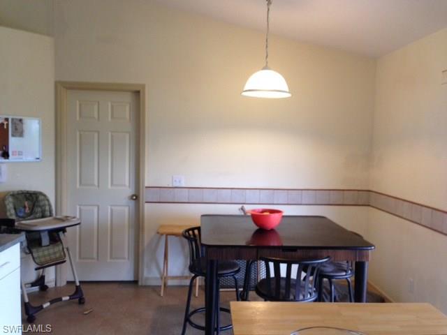 MIRROR LAKES - Residential