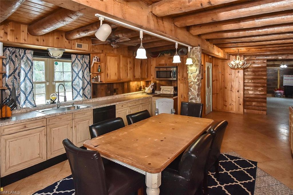 PUNTA GORDA - Residential