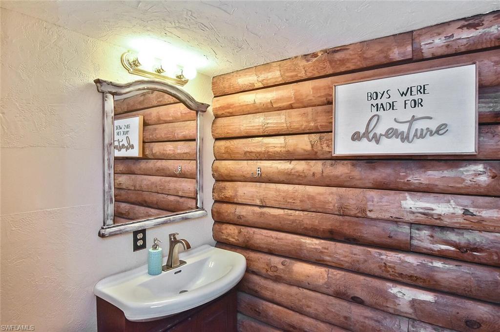 PUNTA GORDA - Residential