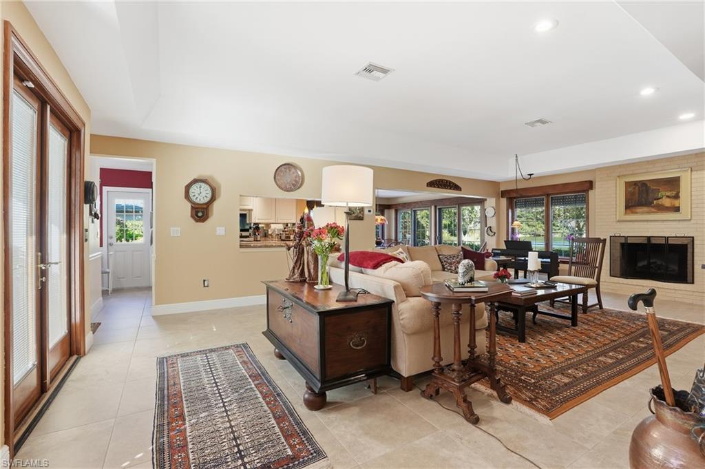 NAPLES BATH AND TENNIS CLUB - Residential