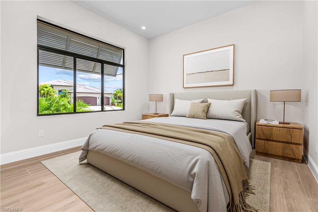 COUNTRY CLUB - Residential