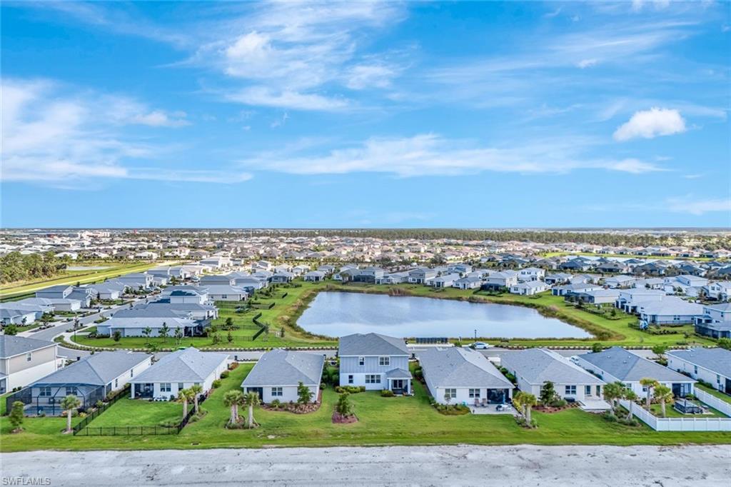 CRESCENT GROVE - Residential