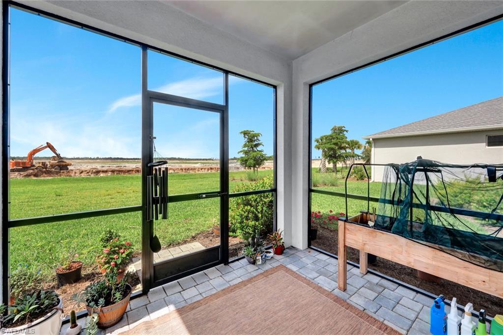 CRESCENT GROVE - Residential