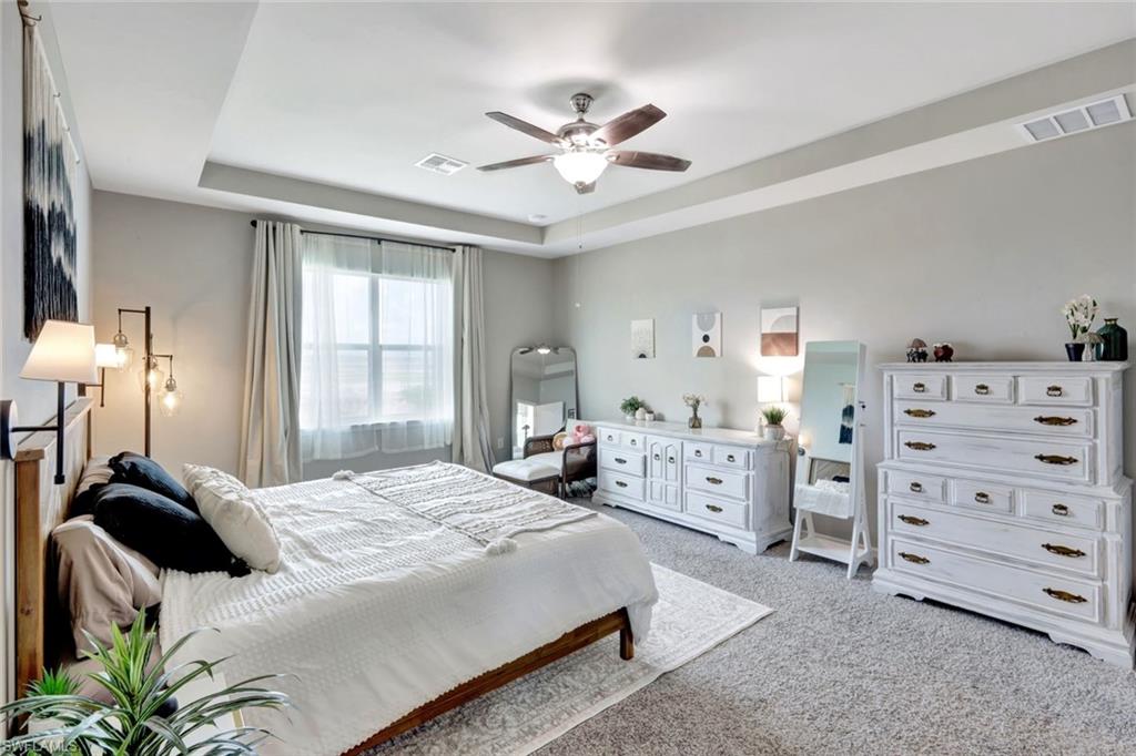CRESCENT GROVE - Residential