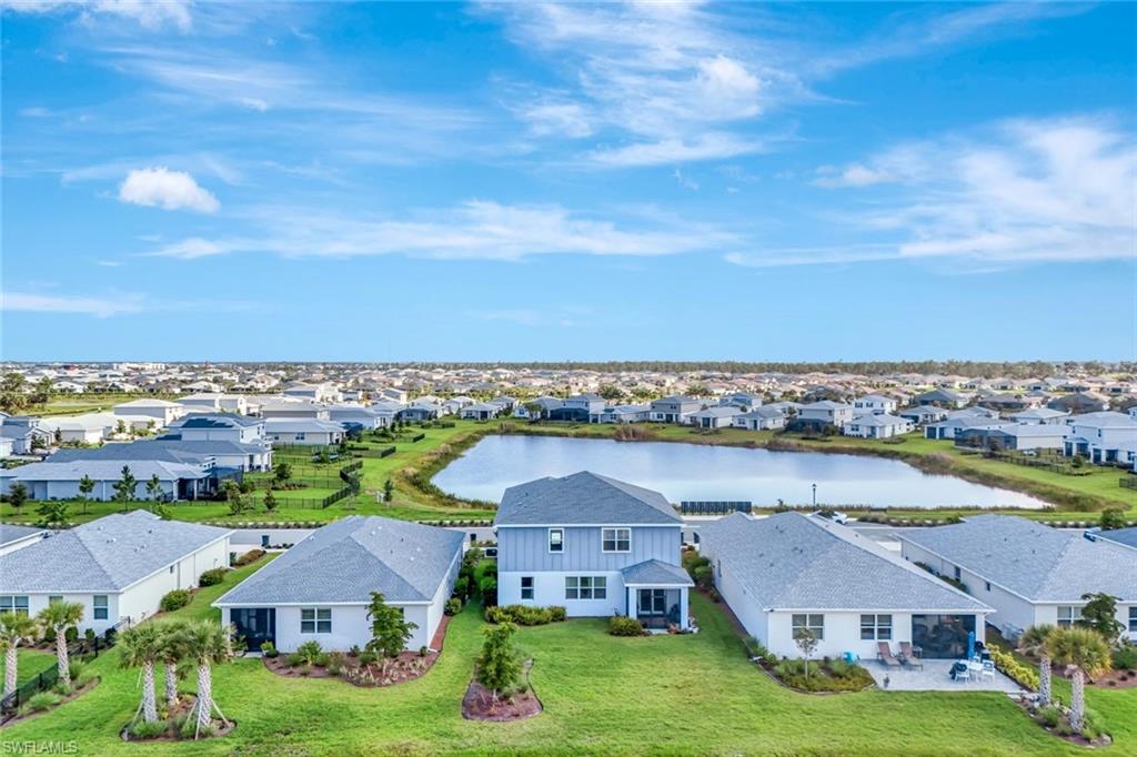 CRESCENT GROVE - Residential