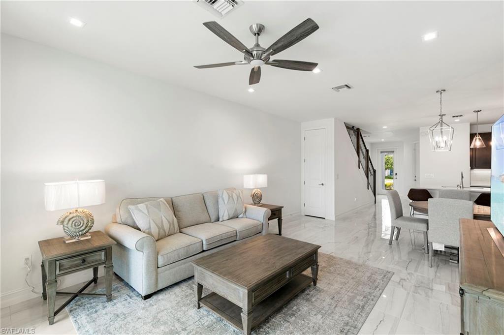 VANDERBILT RESERVE - Residential