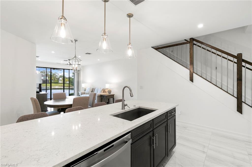 VANDERBILT RESERVE - Residential