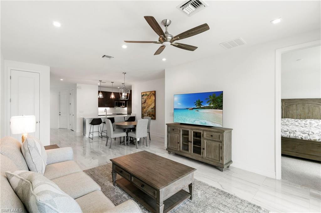 VANDERBILT RESERVE - Residential