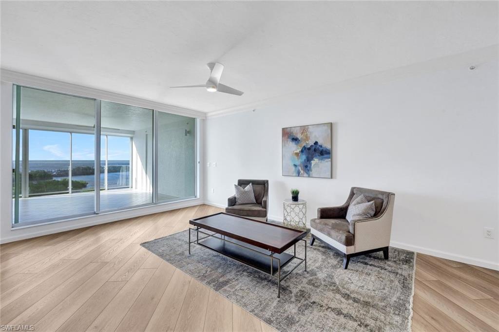 BAYPOINTE AT NAPLES CAY - Residential