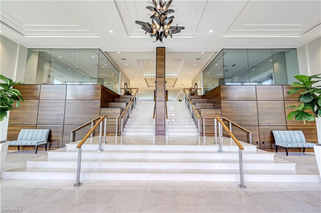 BAYPOINTE AT NAPLES CAY - Residential