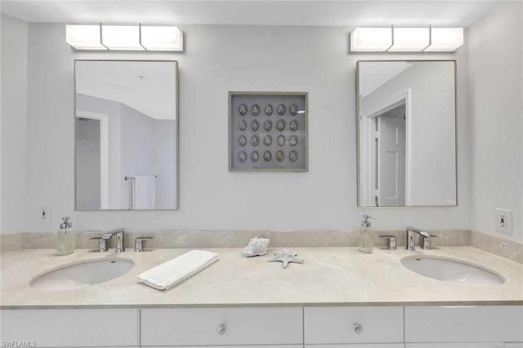 BAYPOINTE AT NAPLES CAY - Residential