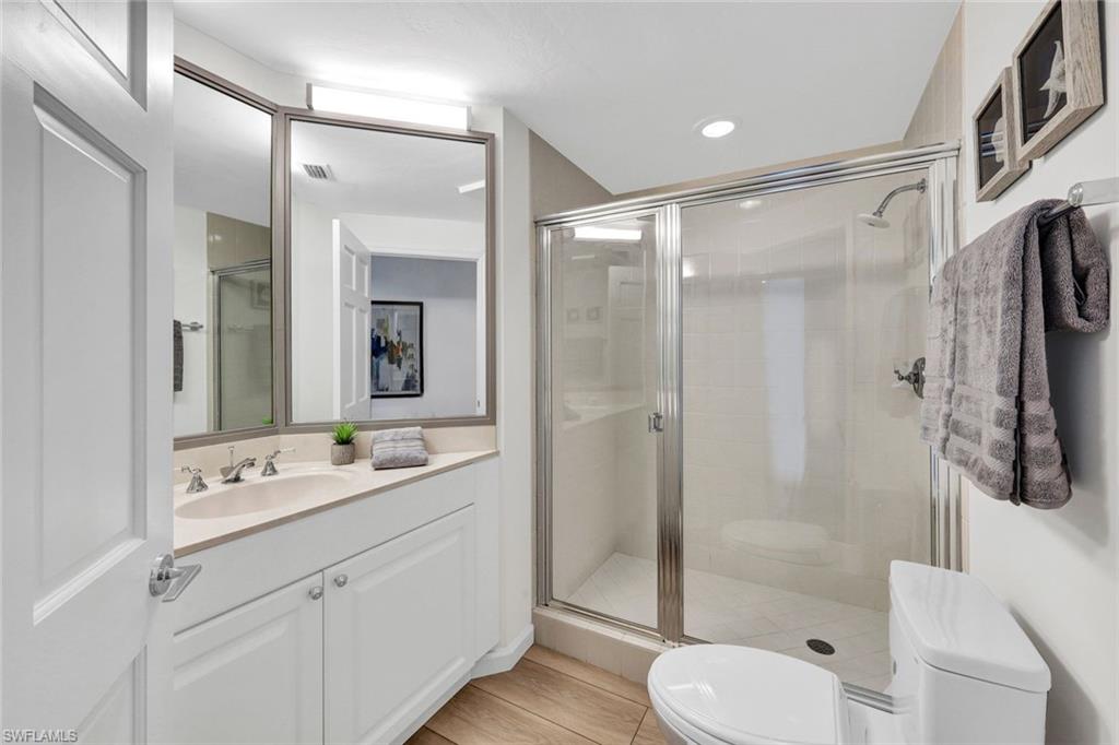 BAYPOINTE AT NAPLES CAY - Residential