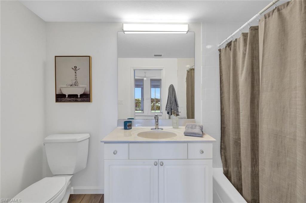 BAYPOINTE AT NAPLES CAY - Residential