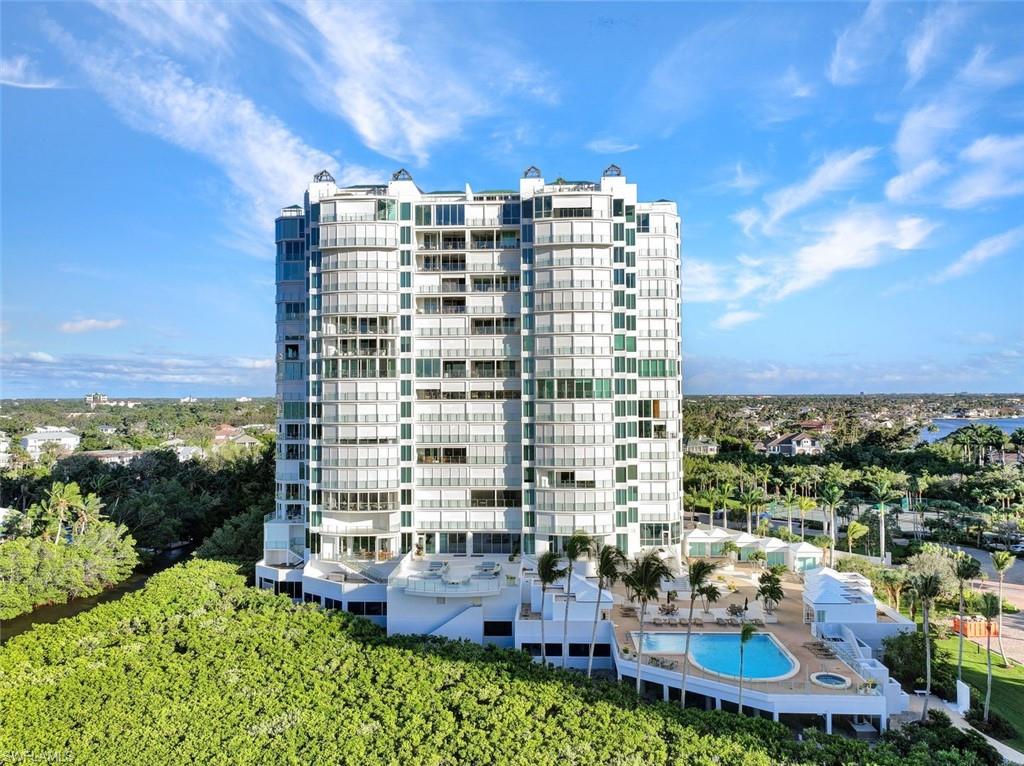 BAYPOINTE AT NAPLES CAY - Residential