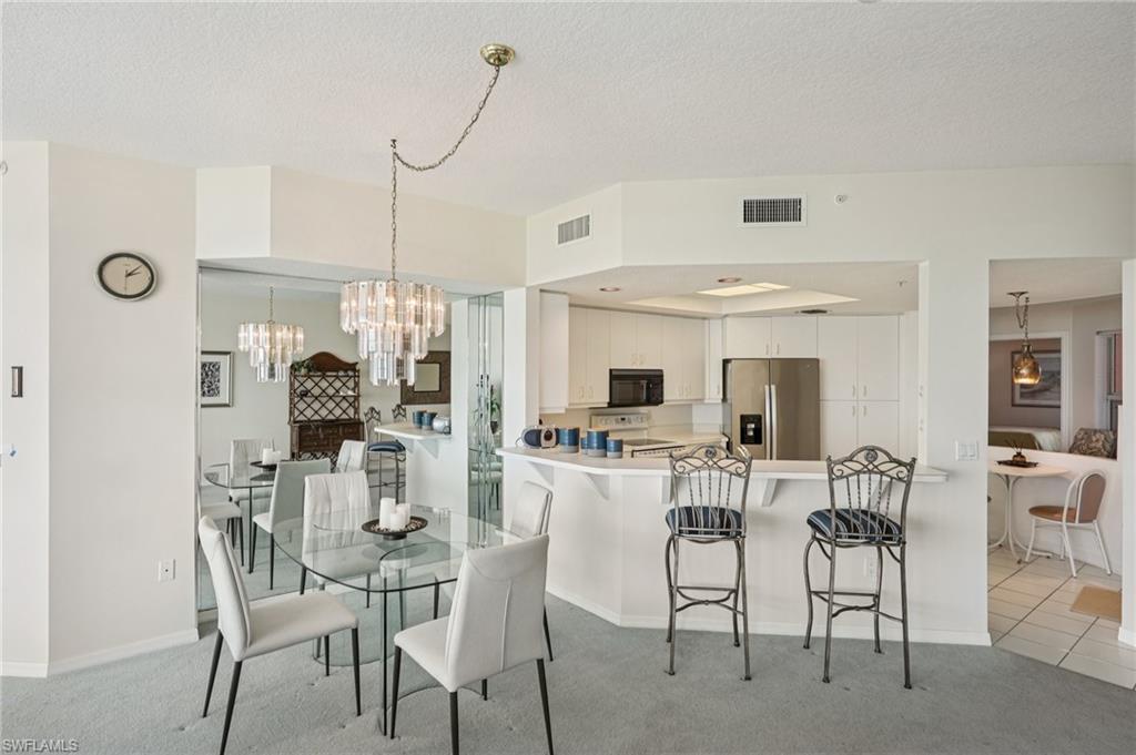 BAREFOOT BEACH CLUB - Residential