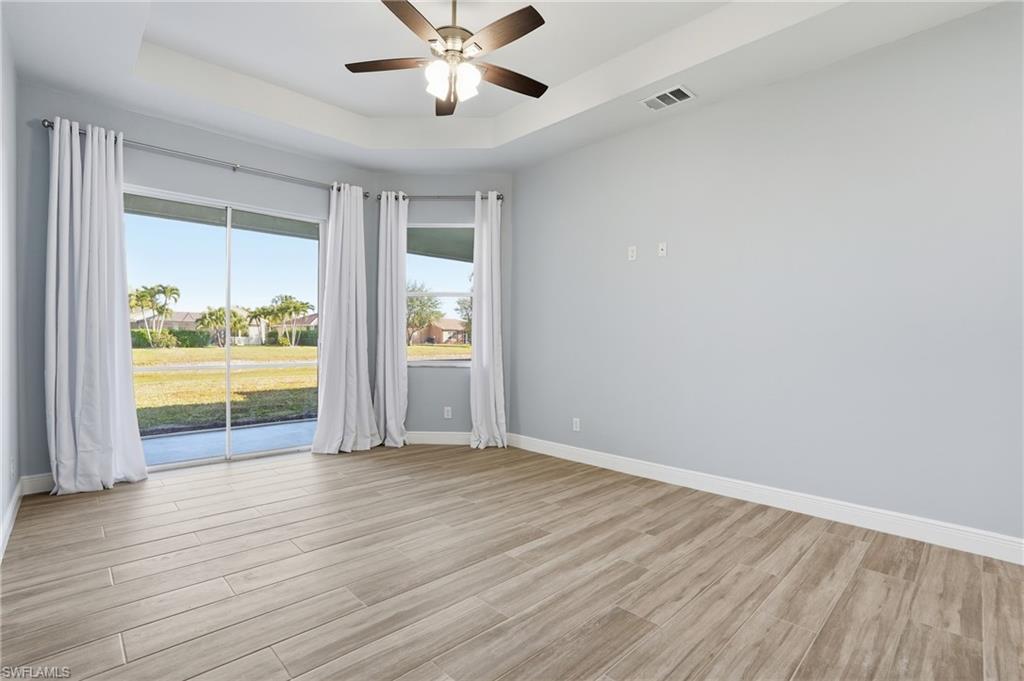 WATERWAYS OF NAPLES - Residential