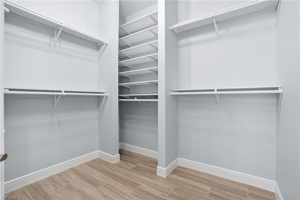 WATERWAYS OF NAPLES - Residential