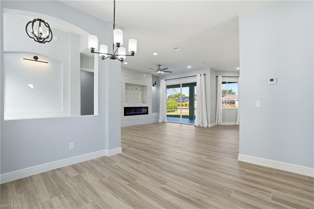 WATERWAYS OF NAPLES - Residential