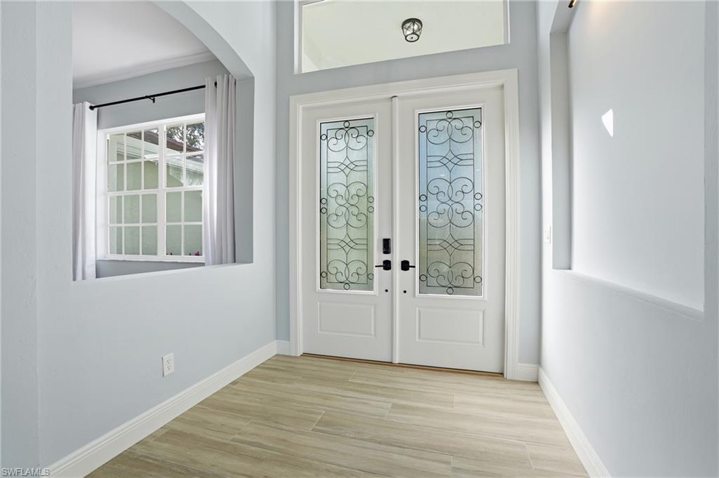 WATERWAYS OF NAPLES - Residential