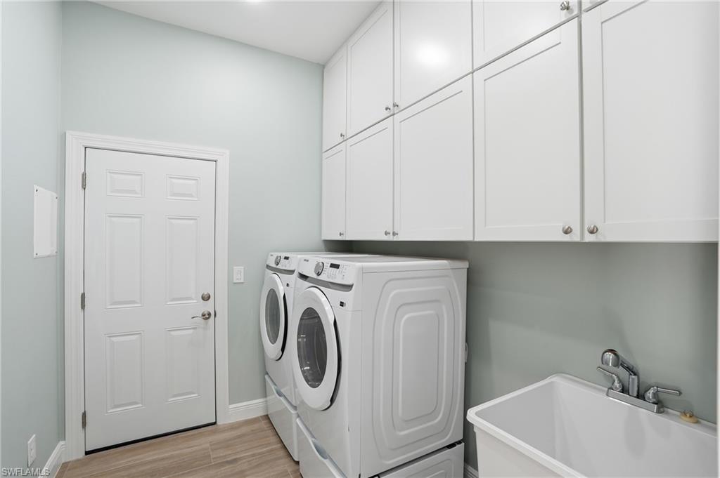 WATERWAYS OF NAPLES - Residential