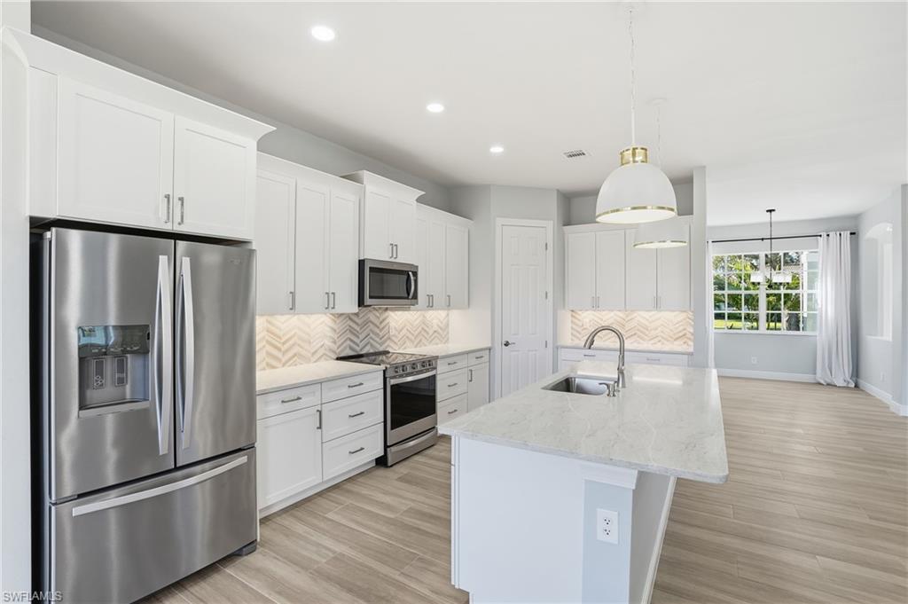 WATERWAYS OF NAPLES - Residential