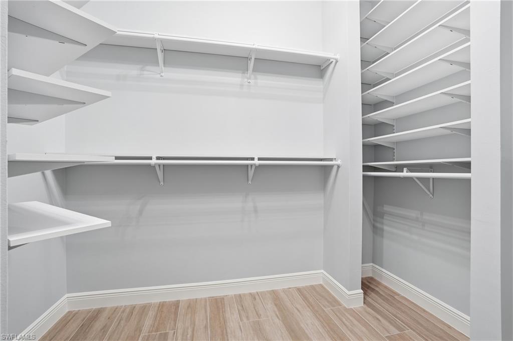 WATERWAYS OF NAPLES - Residential