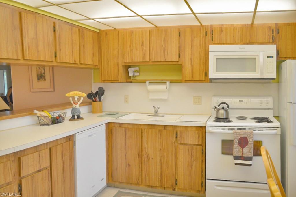 NAPLES SUNRISE - Residential