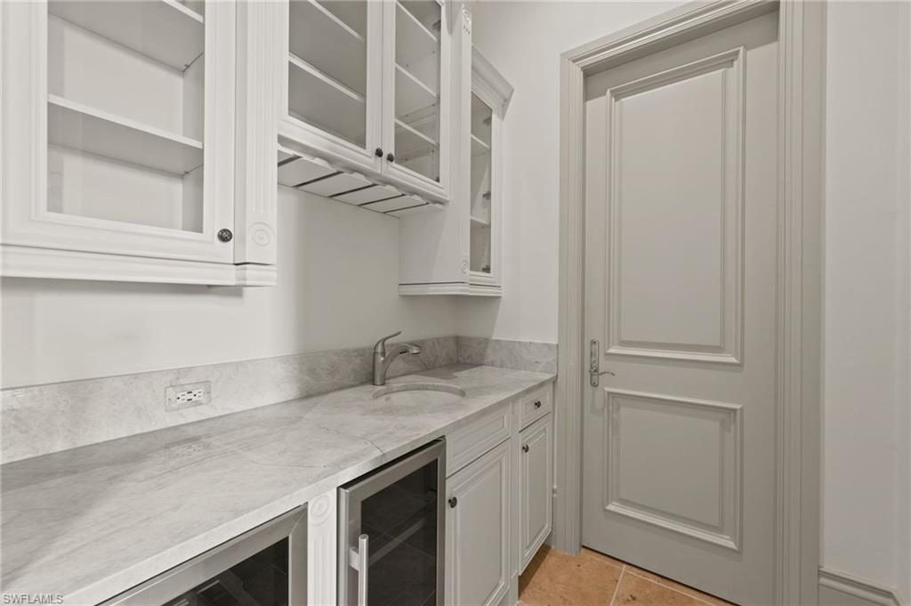 QUAIL WEST - Residential