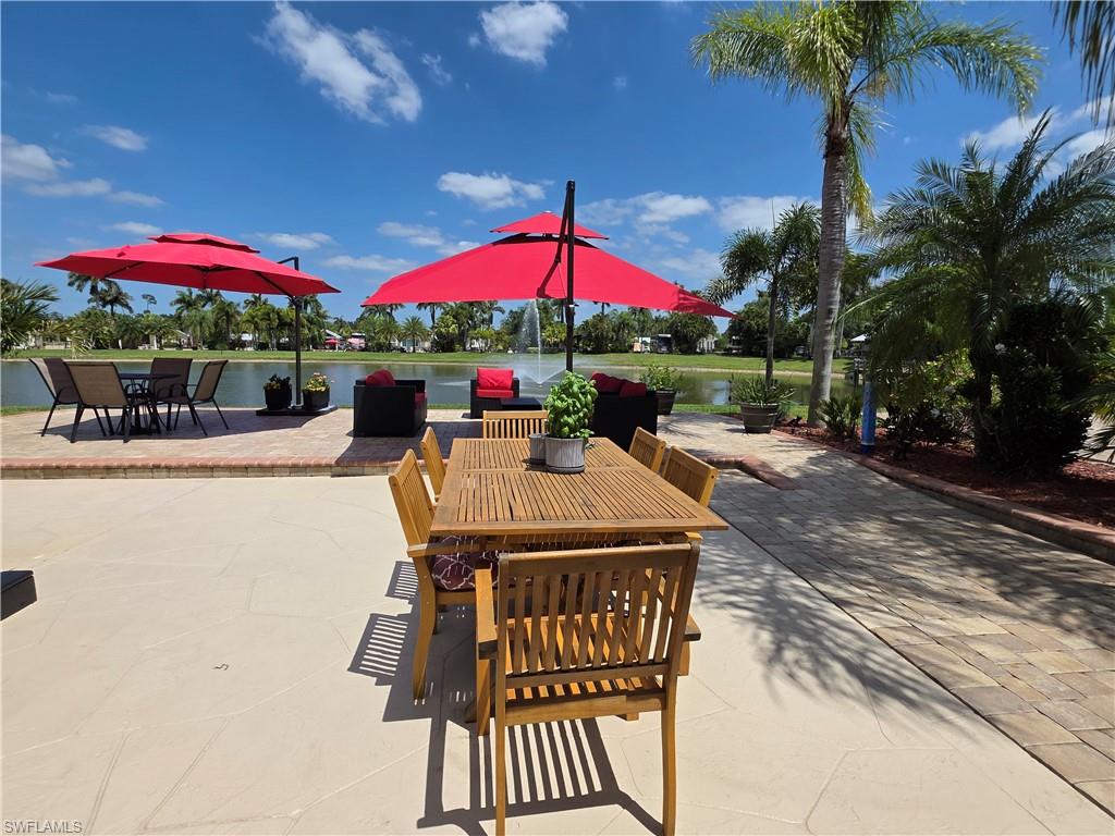 RIVERBEND MOTORCOACH RESORT - Land