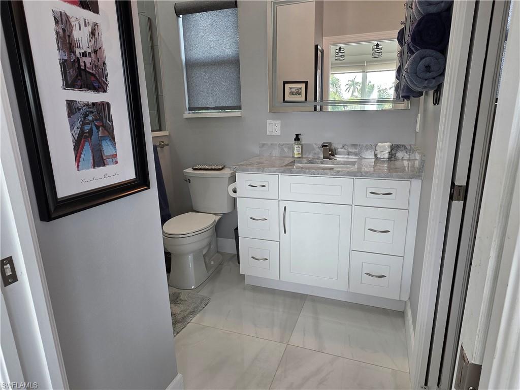 RIVERBEND MOTORCOACH RESORT - Land