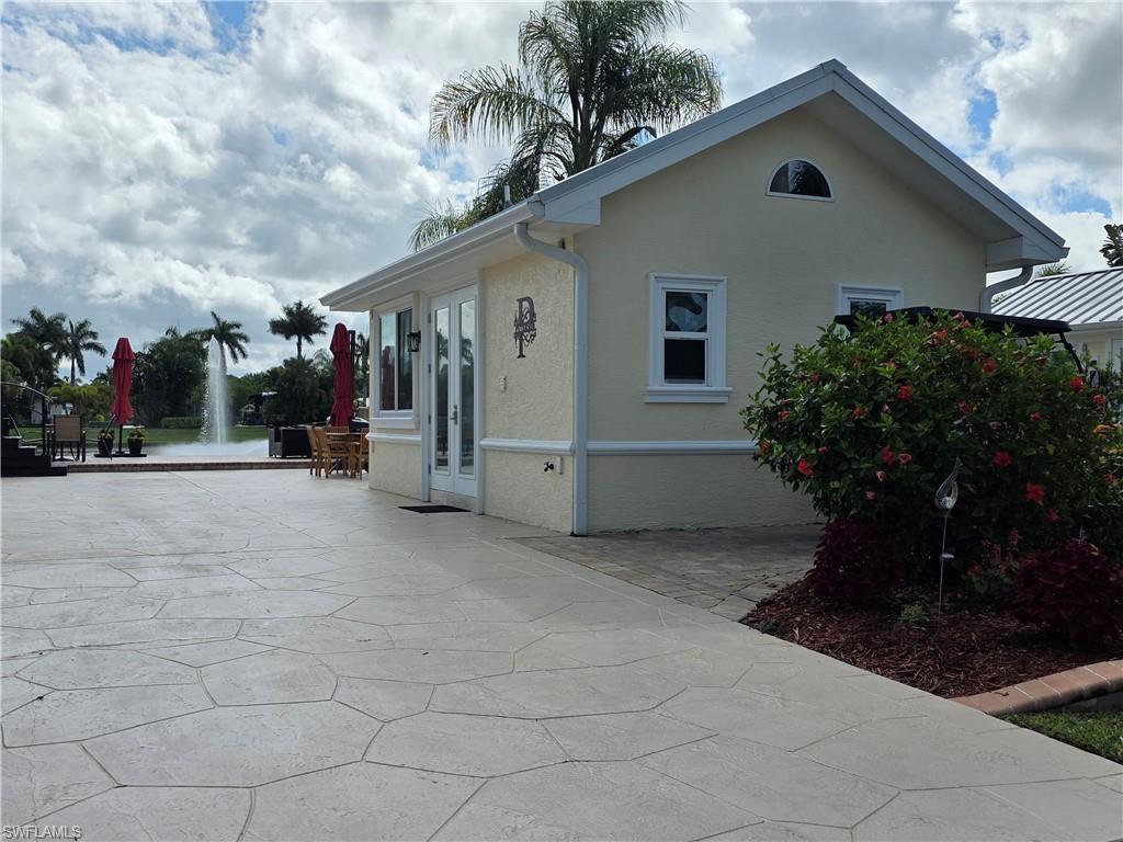 RIVERBEND MOTORCOACH RESORT - Land