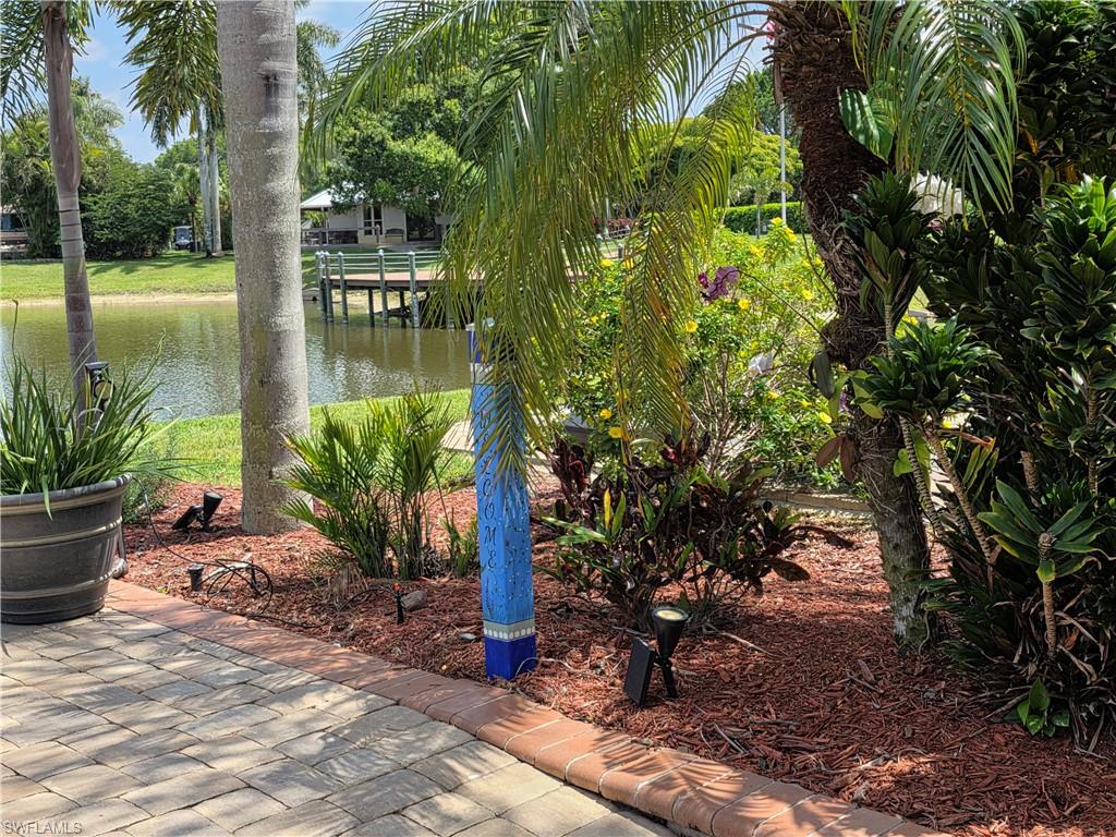 RIVERBEND MOTORCOACH RESORT - Land